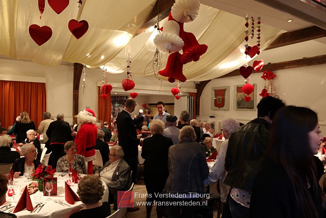 20151220 eetmetjehart kerstdiner2015 frans versteden fotografie tilburginbeeld FRVE9726.jpg